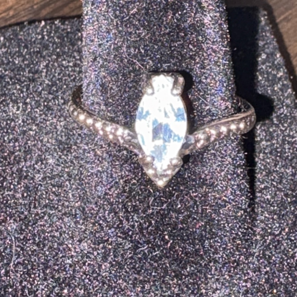 Elegant Silver Marquise Crystal Ring-Size 8